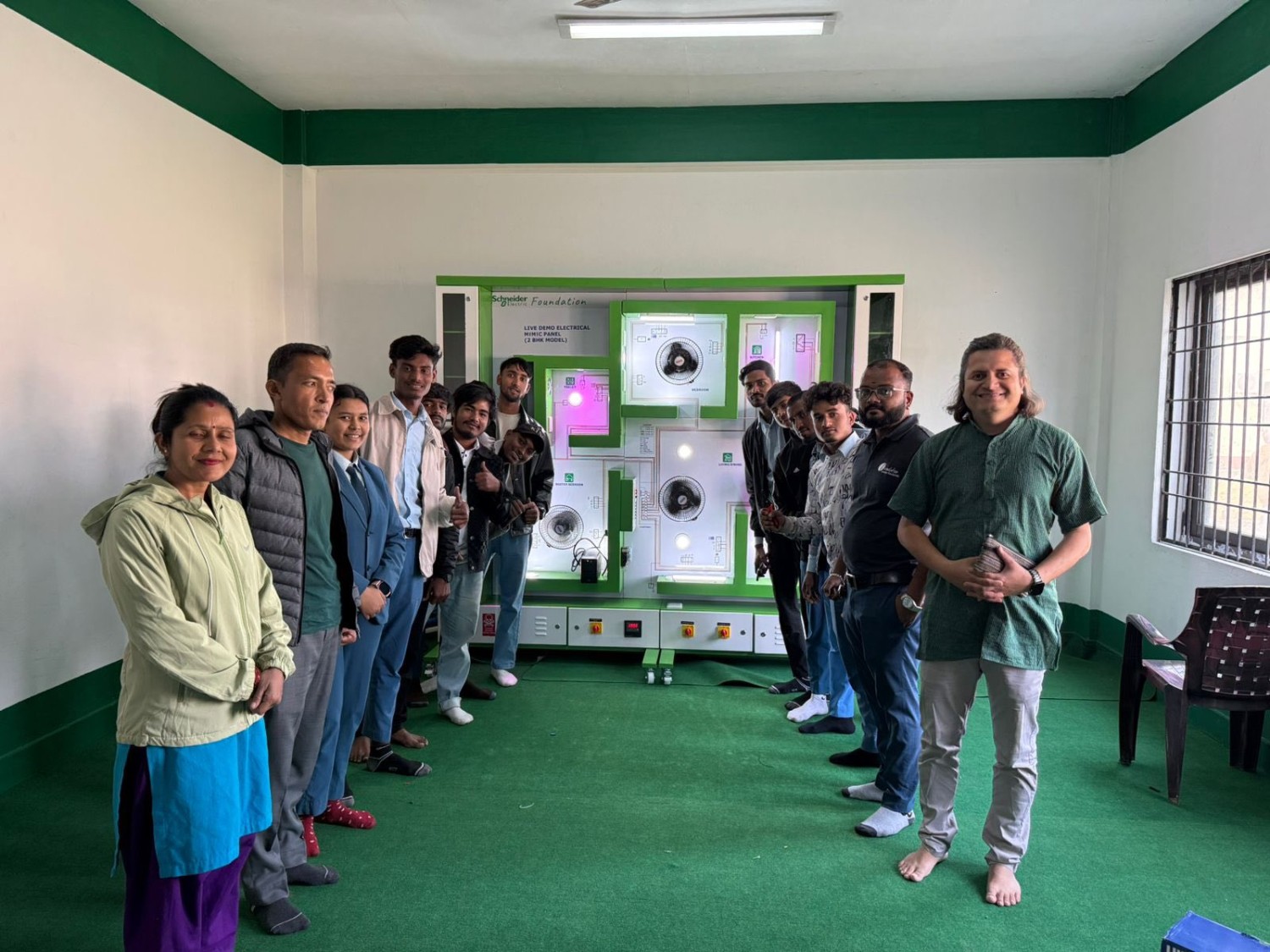 नारायणी बहुप्राविधिक शिक्षालय भरतपुर, १० चितवन Slider Image 7